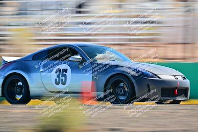 media/Oct-18-2025-Extreme Speed (Sat) [[d6d7e1fef1]]/Group 5/Session 3 (Turn 1)/